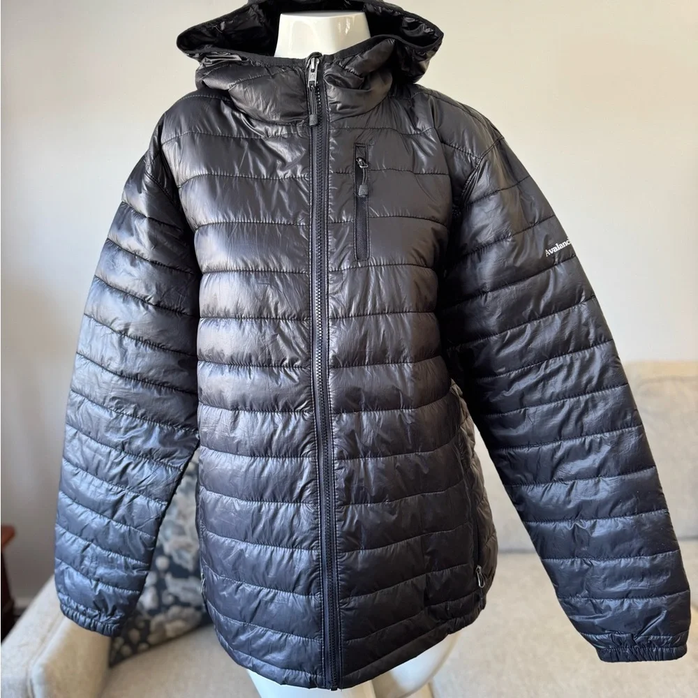 Avalanche Men’s Black Puffer Jacket Zip Up size medium Lightweight - Picture 2 of 13